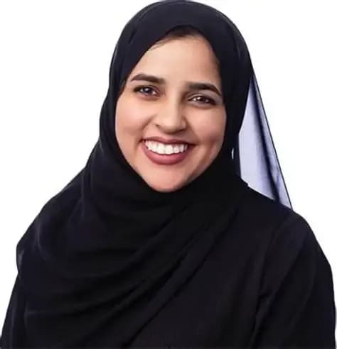 عايشة يوسف-وكيل وزارة.webp